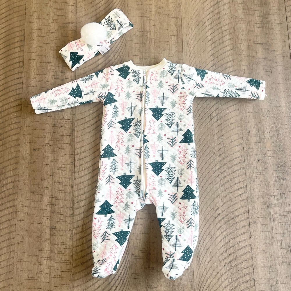 BABY FOOTIES